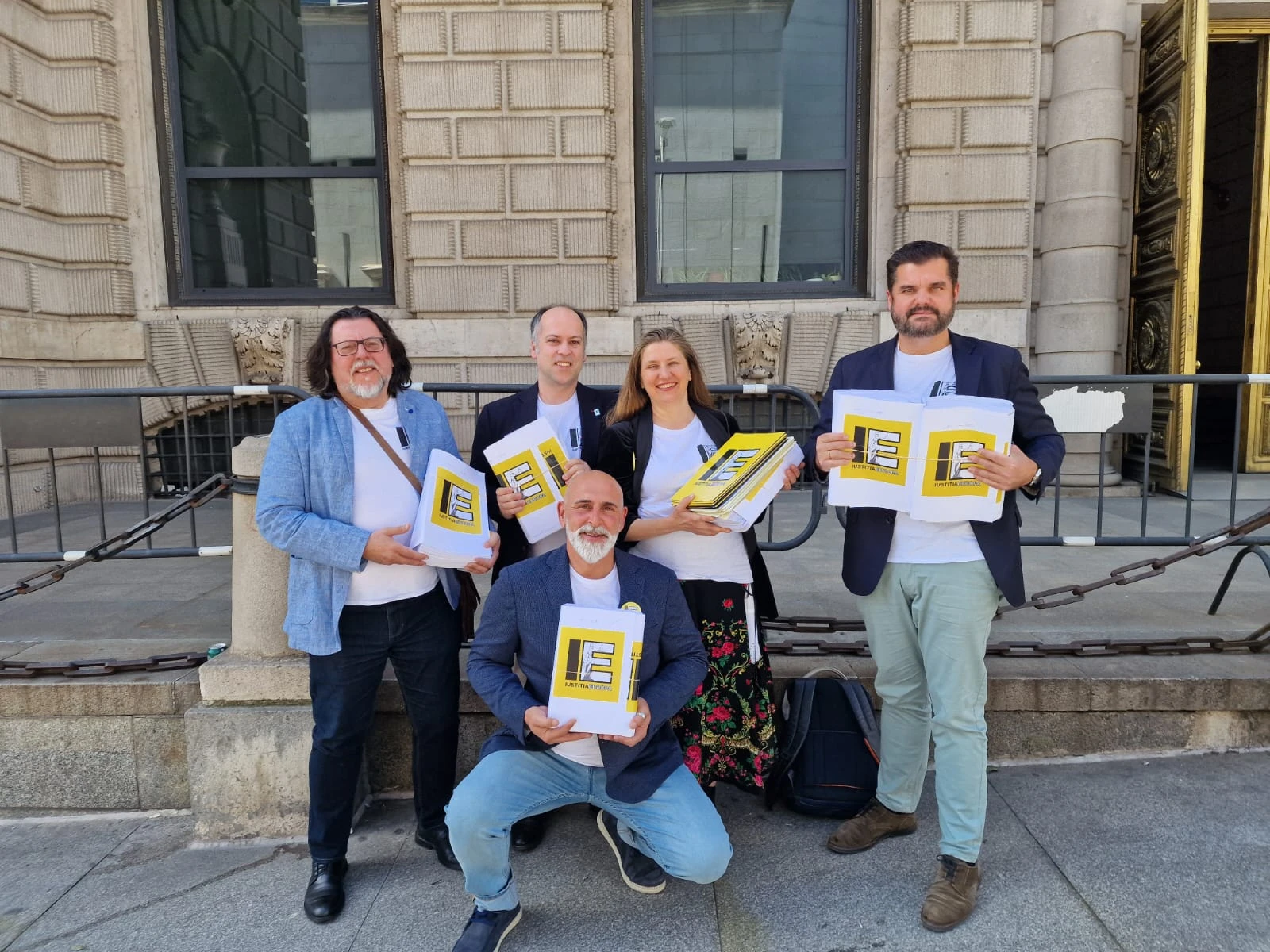 LAS COMUNIDADES AUTÓNOMAS PODRÁN LIMITAR DERECHOS FUNDAMENTALES